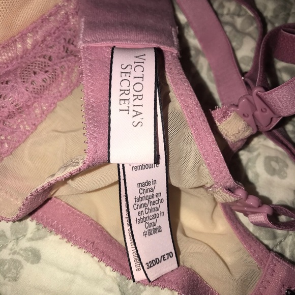 VICTORIA’S SECRET Nude Bralette with Pink Lace - Picture 4 of 4